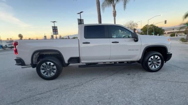 2026 Chevrolet Silverado 2500 HD Crew Cab Standard Box 2-Wheel Drive Custom