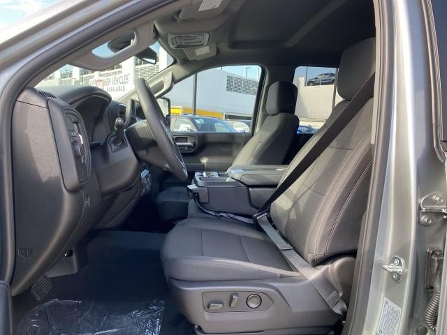 2026 Chevrolet Silverado 2500 HD Crew Cab Standard Box 2-Wheel Drive Custom