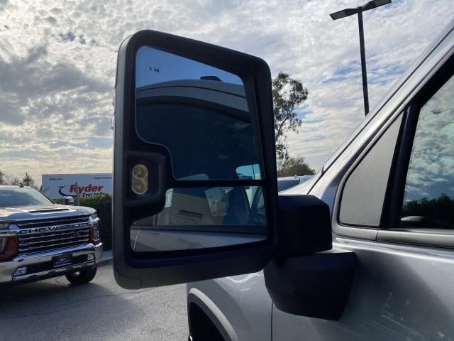 2026 Chevrolet Silverado 2500 HD Crew Cab Standard Box 2-Wheel Drive Custom