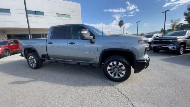 2026 Chevrolet Silverado 2500 HD Crew Cab Standard Box 2-Wheel Drive Custom