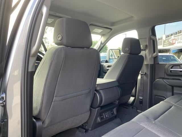 2026 Chevrolet Silverado 2500 HD Crew Cab Standard Box 2-Wheel Drive Custom