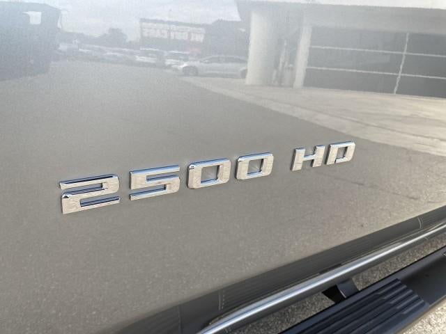2026 Chevrolet Silverado 2500 HD Crew Cab Standard Box 2-Wheel Drive Custom