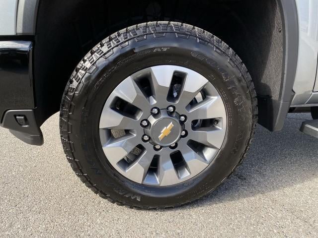 2026 Chevrolet Silverado 2500 HD Crew Cab Standard Box 2-Wheel Drive Custom