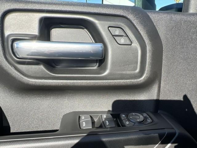 2026 Chevrolet Silverado 2500 HD Crew Cab Standard Box 4-Wheel Drive Custom