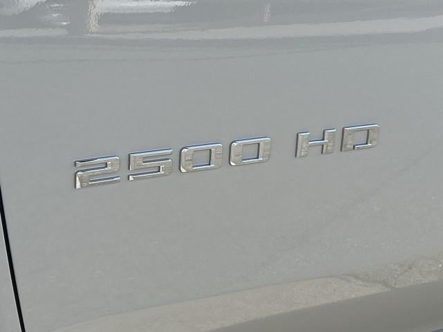 2026 Chevrolet Silverado 2500 HD Crew Cab Standard Box 4-Wheel Drive Custom