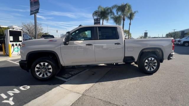 2026 Chevrolet Silverado 2500 HD Crew Cab Standard Box 4-Wheel Drive Custom