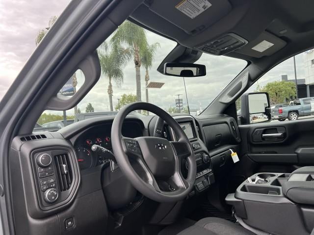 2026 Chevrolet Silverado 2500 HD Crew Cab Standard Box 4-Wheel Drive Custom