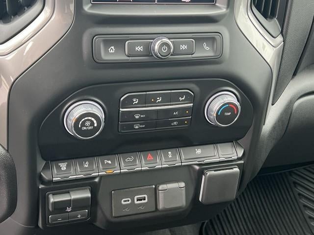 2026 Chevrolet Silverado 2500 HD Crew Cab Standard Box 4-Wheel Drive Custom