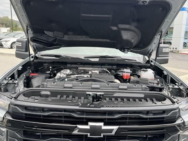 2026 Chevrolet Silverado 2500 HD Crew Cab Standard Box 4-Wheel Drive Custom