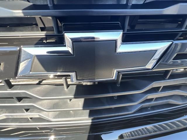 2026 Chevrolet Silverado 2500 HD Crew Cab Standard Box 4-Wheel Drive Custom