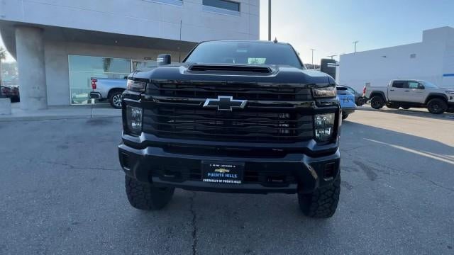 2026 Chevrolet Silverado 2500 HD Crew Cab Standard Box 4-Wheel Drive Custom