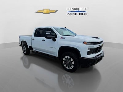 2026 Chevrolet Silverado 2500 HD Crew Cab Standard Box 4-Wheel Drive Custom