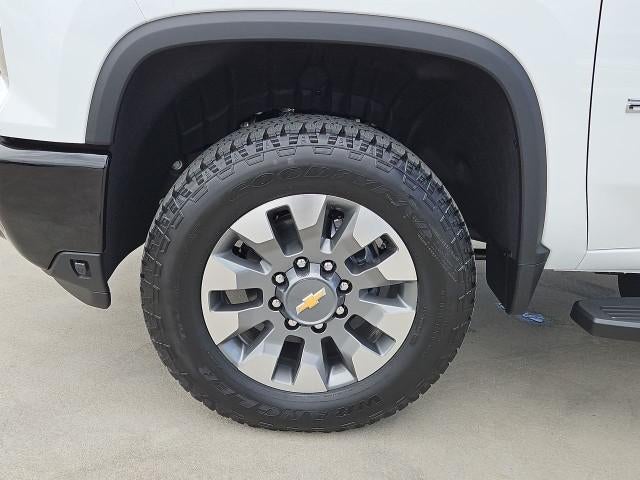 2026 Chevrolet Silverado 2500 HD Crew Cab Standard Box 4-Wheel Drive Custom