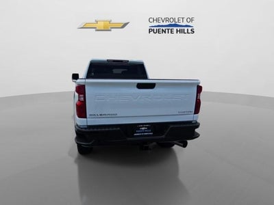 2026 Chevrolet Silverado 2500 HD Crew Cab Standard Box 4-Wheel Drive Custom