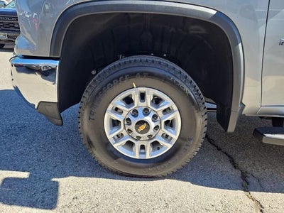 2026 Chevrolet Silverado 2500 HD Crew Cab Standard Box 4-Wheel Drive LT