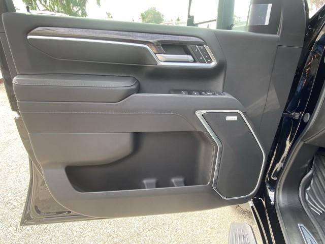 2026 Chevrolet Silverado 2500 HD Crew Cab Standard Box 4-Wheel Drive LTZ