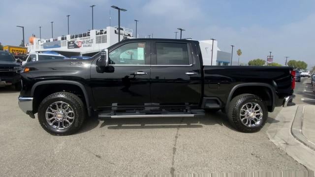 2026 Chevrolet Silverado 2500 HD Crew Cab Standard Box 4-Wheel Drive LTZ