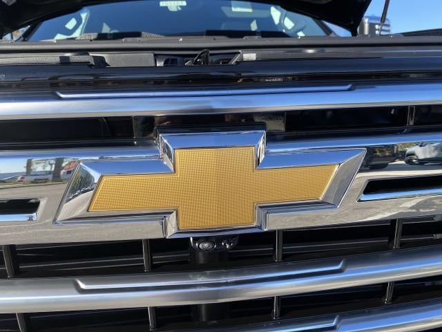 2026 Chevrolet Silverado 2500 HD Crew Cab Standard Box 4-Wheel Drive High Country