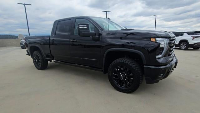 2026 Chevrolet Silverado 2500 HD Crew Cab Standard Box 4-Wheel Drive High Country