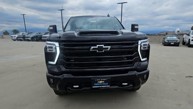 2026 Chevrolet Silverado 2500 HD Crew Cab Standard Box 4-Wheel Drive High Country