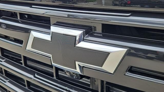 2026 Chevrolet Silverado 2500 HD Crew Cab Standard Box 4-Wheel Drive High Country