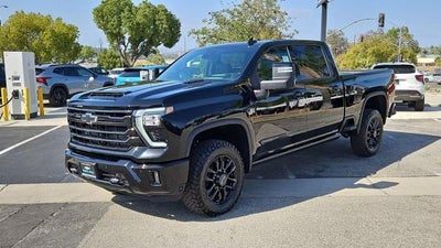 2026 Chevrolet Silverado 2500 HD Crew Cab Standard Box 4-Wheel Drive High Country