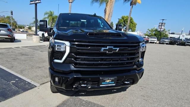 2026 Chevrolet Silverado 2500 HD Crew Cab Standard Box 4-Wheel Drive High Country