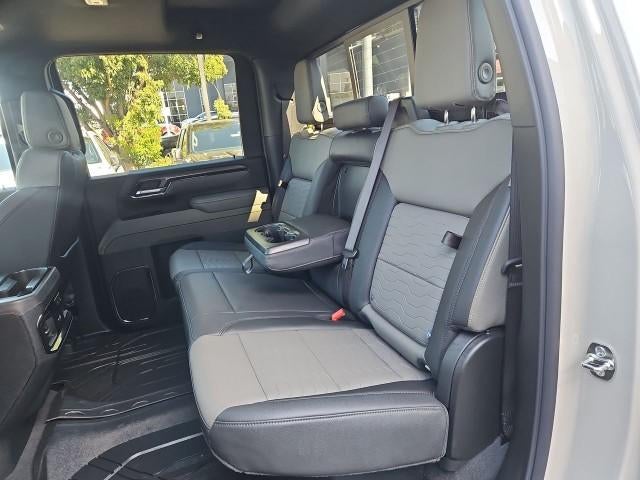 2026 Chevrolet Silverado 2500 HD Crew Cab Standard Box 4-Wheel Drive ZR2