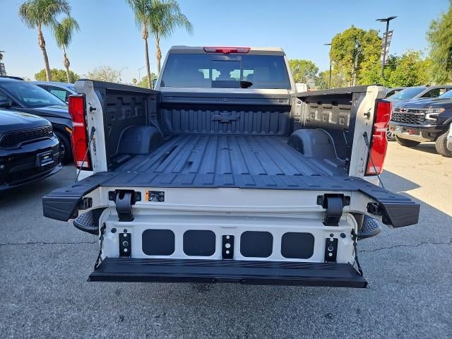 2026 Chevrolet Silverado 2500 HD Crew Cab Standard Box 4-Wheel Drive ZR2