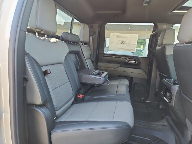 2026 Chevrolet Silverado 2500 HD Crew Cab Standard Box 4-Wheel Drive ZR2