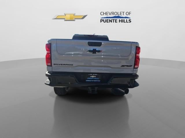 2026 Chevrolet Silverado 2500 HD Crew Cab Standard Box 4-Wheel Drive ZR2