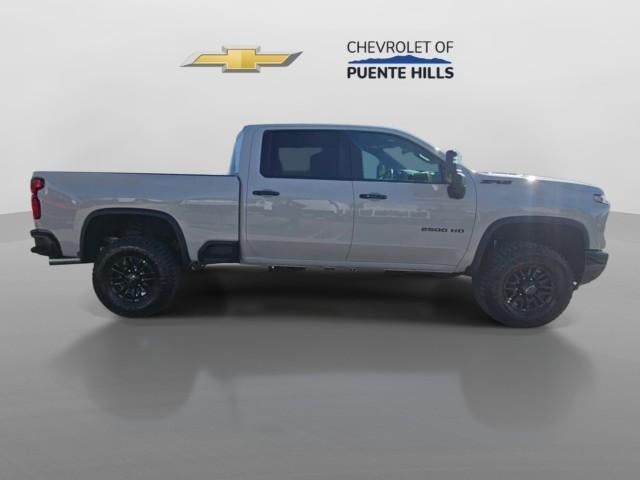2026 Chevrolet Silverado 2500 HD Crew Cab Standard Box 4-Wheel Drive ZR2