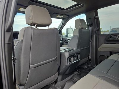 2026 Chevrolet Silverado 2500 HD Crew Cab Standard Box 4-Wheel Drive ZR2