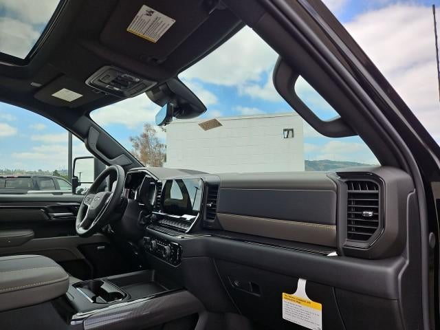 2026 Chevrolet Silverado 2500 HD Crew Cab Standard Box 4-Wheel Drive ZR2