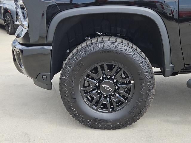 2026 Chevrolet Silverado 2500 HD Crew Cab Standard Box 4-Wheel Drive ZR2