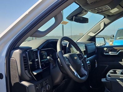 2026 Chevrolet Silverado 1500 Crew Cab Short Box 2-Wheel Drive LT