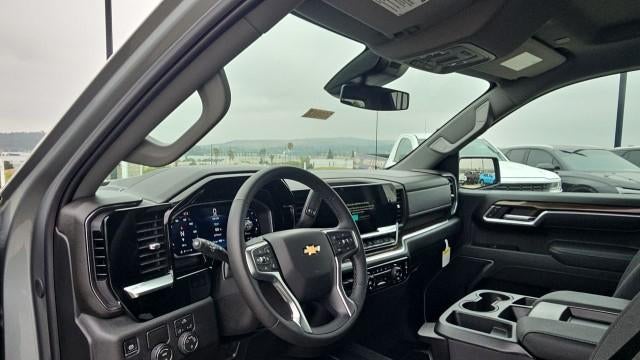 2026 Chevrolet Silverado 1500 Crew Cab Short Box 2-Wheel Drive LT