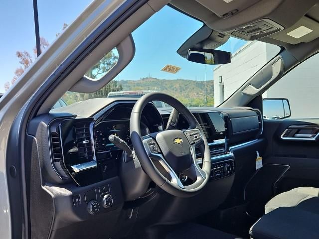 2026 Chevrolet Silverado 1500 Crew Cab Short Box 2-Wheel Drive LT