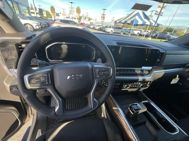 2026 Chevrolet Silverado 1500 Crew Cab Short Box 2-Wheel Drive RST