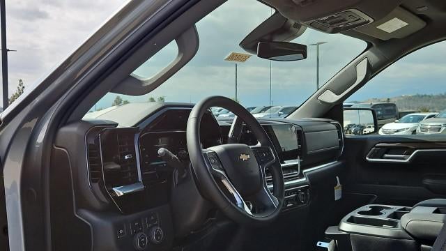 2026 Chevrolet Silverado 1500 Crew Cab Short Box 4-Wheel Drive LT 1LT