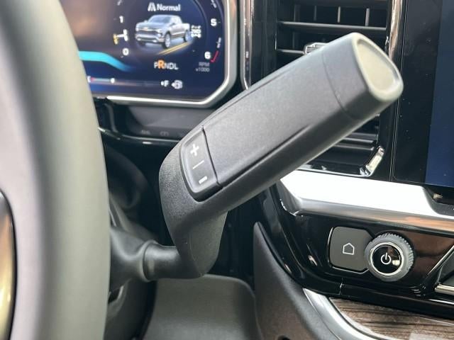 2026 Chevrolet Silverado 1500 Crew Cab Short Box 4-Wheel Drive LT 1LT