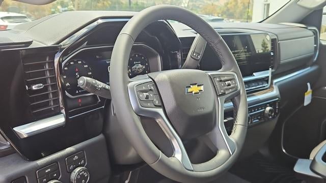 2026 Chevrolet Silverado 1500 Crew Cab Short Box 4-Wheel Drive LT 1LT