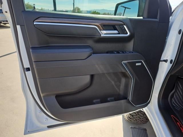 2026 Chevrolet Silverado 1500 Crew Cab Short Box 4-Wheel Drive RST