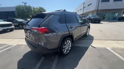 2021 Toyota RAV4 XLE Premium