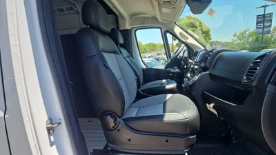 2026 RAM ProMaster Cargo Van Tradesman