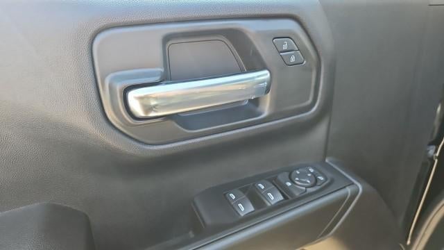 2026 Chevrolet Silverado 1500 Crew Cab Short Box 2-Wheel Drive Custom