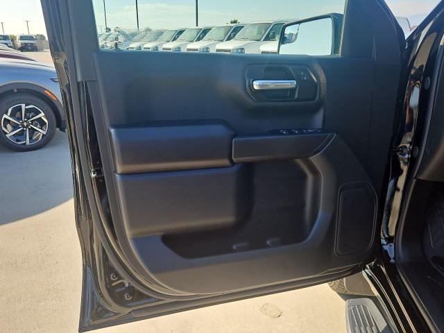 2026 Chevrolet Silverado 1500 Crew Cab Short Box 2-Wheel Drive Custom