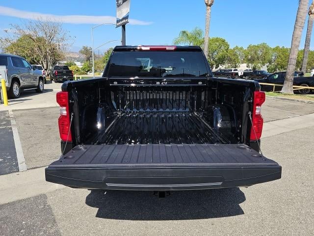2026 Chevrolet Silverado 1500 Crew Cab Short Box 2-Wheel Drive Custom