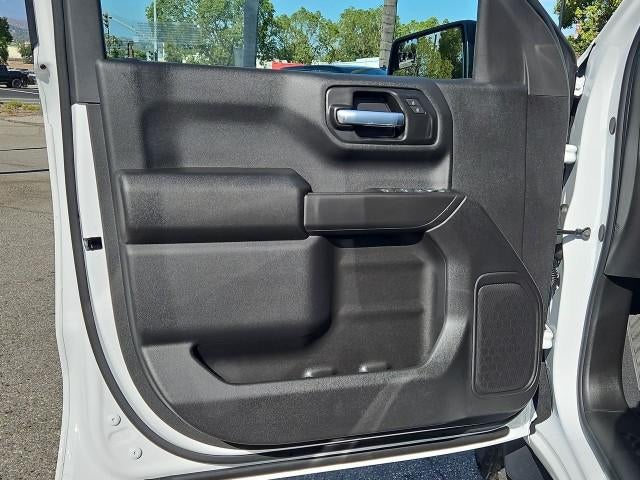 2026 Chevrolet Silverado 1500 Crew Cab Short Box 2-Wheel Drive Custom
