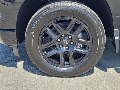 2026 Chevrolet Silverado 1500 Crew Cab Short Box 2-Wheel Drive Custom